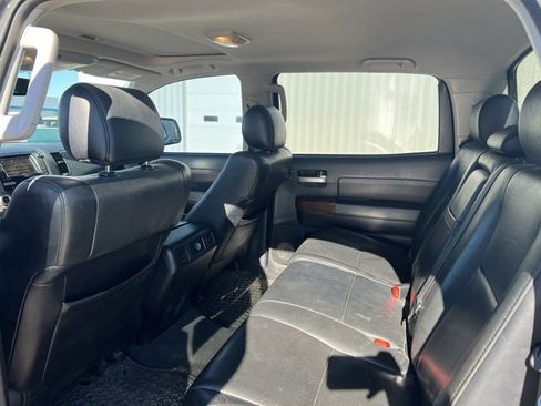 Used 2013 Toyota Tundra Platinum image 16
