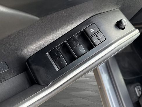 Used 2024 Toyota Highlander XSE image 24