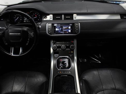 Used 2016 Land Rover Range Rover Evoque SE AWD/4WD image 9