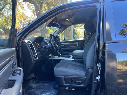 Used 2018 RAM 2500 Big Horn image 21