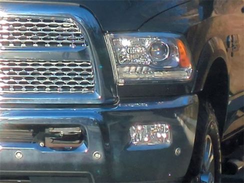 Used 2017 RAM 2500 Laramie image 17