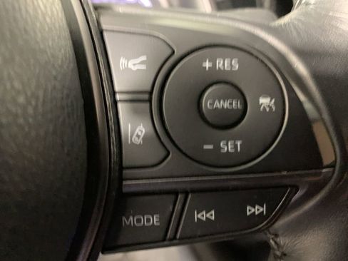 Used 2023 Toyota Camry SE w/ Convenience Package image 22