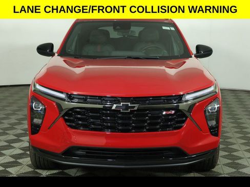 New 2026 Chevrolet Trax RS w/ Driver Confidence Package FWD image 9