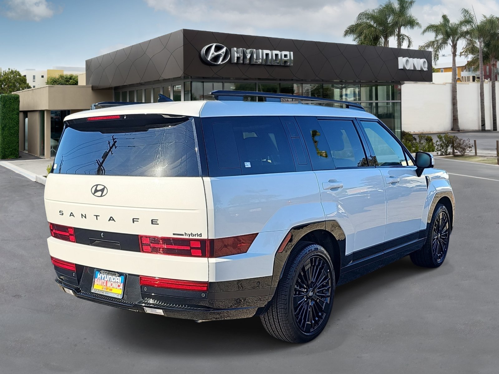 Certified 2025 Hyundai Santa Fe Calligraphy AWD/4WD image 3