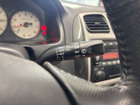 Used 2003 MAZDA Protege5 FWD image 32