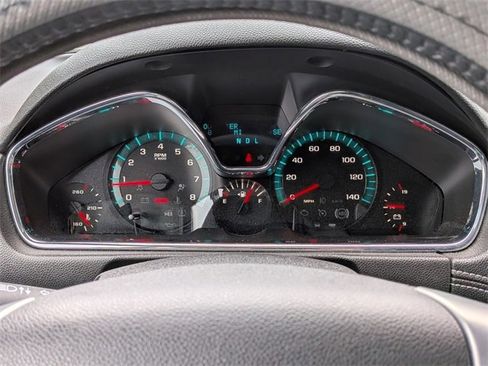 Used 2017 Chevrolet Traverse LT image 12