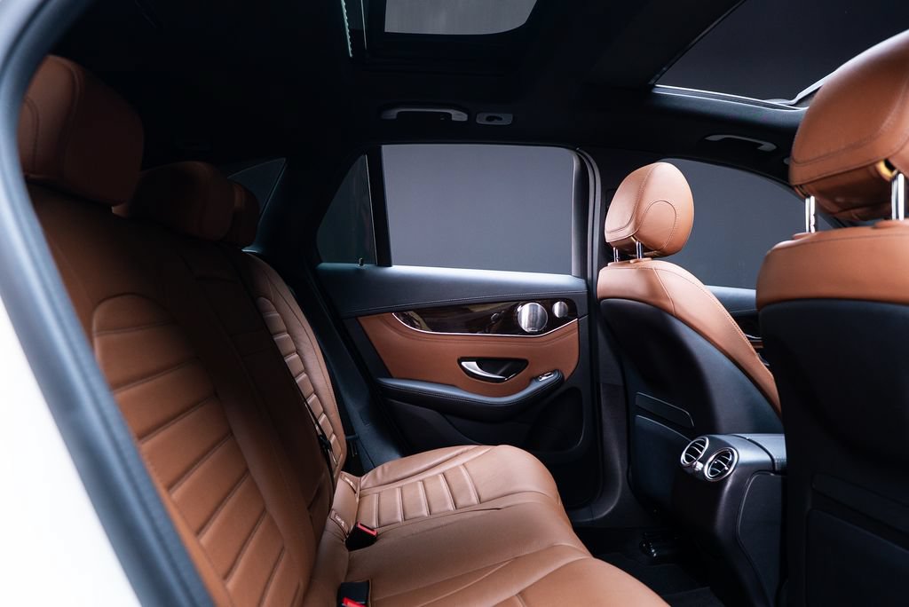Used 2019 Mercedes-Benz GLC 43 AMG 4MATIC image 35