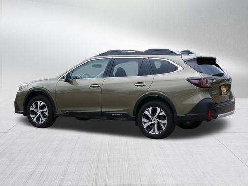 Used 2020 Subaru Outback Touring w/ Popular Package #2 AWD/4WD image 5