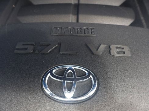 Used 2019 Toyota Tundra TRD Pro AWD/4WD image 12