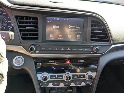 Used 2020 Hyundai Elantra Value Edition w/ Cargo Package (C1) image 10