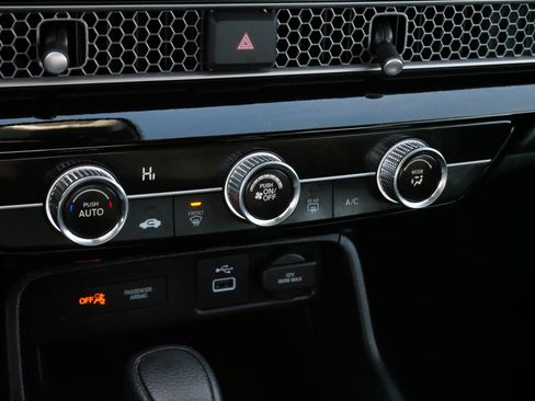 Certified 2023 Honda Civic LX image 23