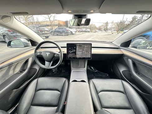 Used 2021 Tesla Model 3 Long Range image 10