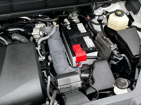 Used 2022 Toyota Highlander XSE image 32