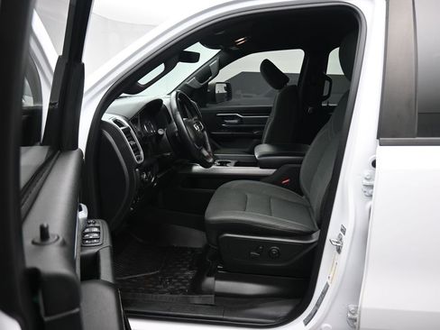 Used 2021 RAM 1500 Big Horn AWD/4WD image 11