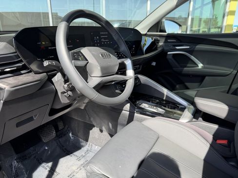 Used 2025 Audi Q5 Premium Plus w/ Premium Plus AWD/4WD image 33