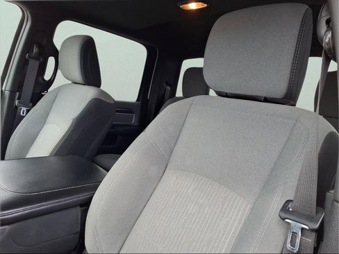 Used 2023 RAM 2500 Big Horn w/ Level 1 Equipment Group image 12