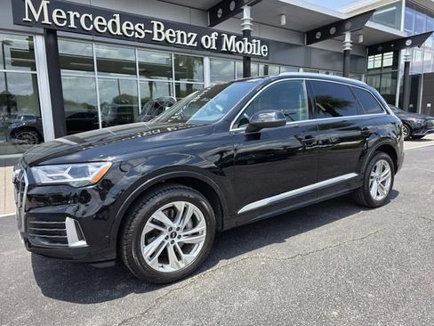 Used 2021 Audi Q7 2.0T Premium Plus AWD/4WD image 2