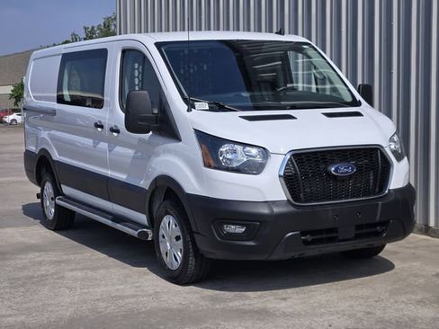 Certified 2025 Ford Transit 250 Low Roof w/ Exterior Upgrade Package RWD image 6