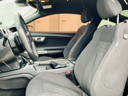 Used 2021 Ford Mustang GT w/ Equipment Group 301A image 13