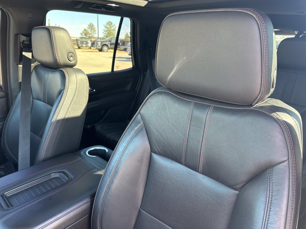 Used 2021 Chevrolet Tahoe RST AWD/4WD image 14