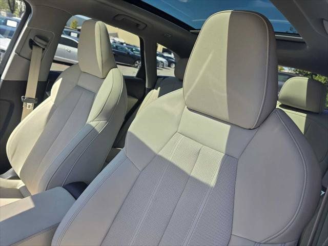 Used 2025 Audi Q5 Premium Plus AWD/4WD image 25