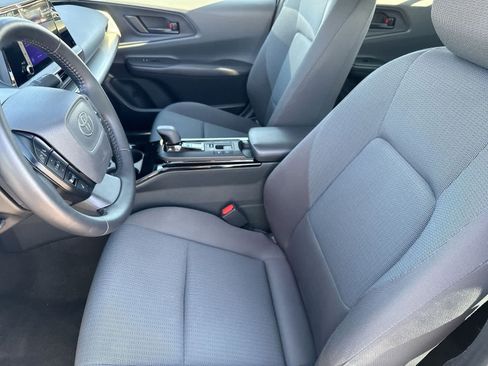 Used 2024 Toyota Prius Limited image 17