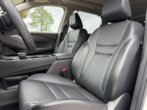 Used 2022 Nissan Rogue SV w/ SV Premium Package AWD/4WD image 12