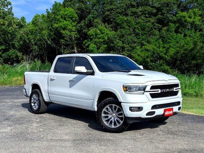 Used 2020 RAM 1500 Laramie w/ Sport Appearance Package
