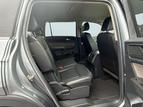 Used 2023 Volkswagen Atlas SE AWD/4WD image 27