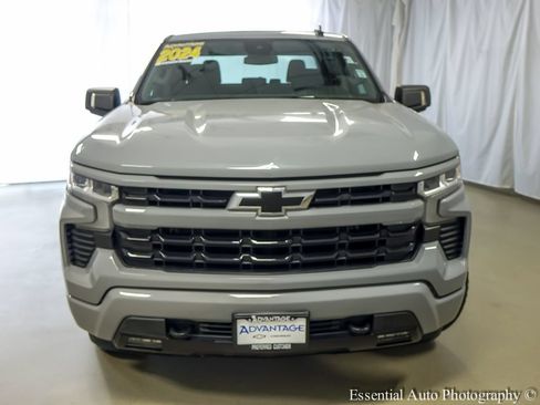 Used 2024 Chevrolet Silverado 1500 RST w/ Z71 Off-Road Package AWD/4WD image 5