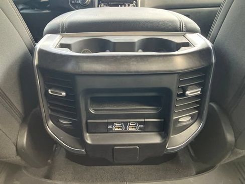 Used 2024 RAM 1500 Big Horn AWD/4WD image 17