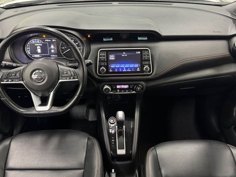 Used 2019 Nissan Kicks SR w/ SR Premium Package FWD image 21