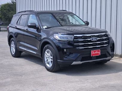 New 2025 Ford Explorer Active w/ Active Comfort Package