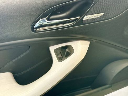 Used 2006 BMW M3 Convertible image 18