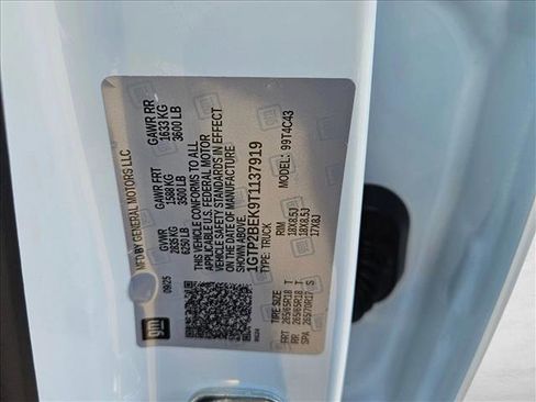 New 2026 GMC Canyon Elevation w/ Technology Package image 17