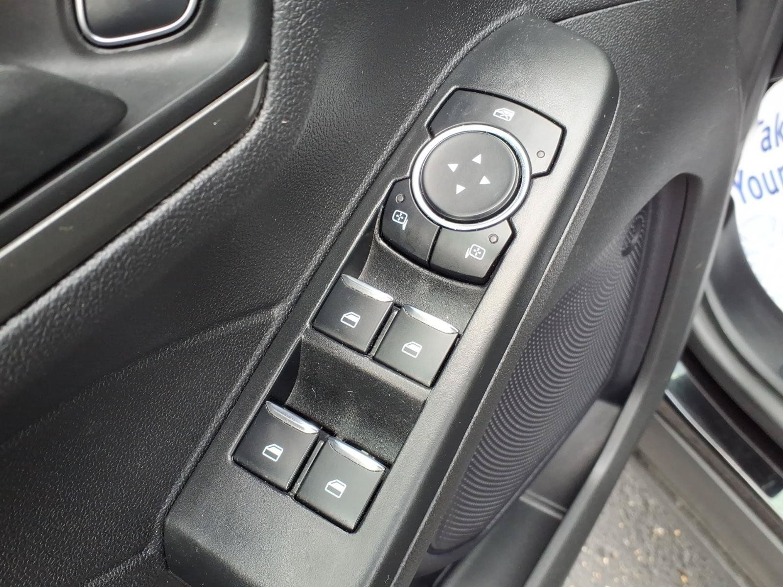 Certified 2024 Ford Escape Active AWD/4WD image 15