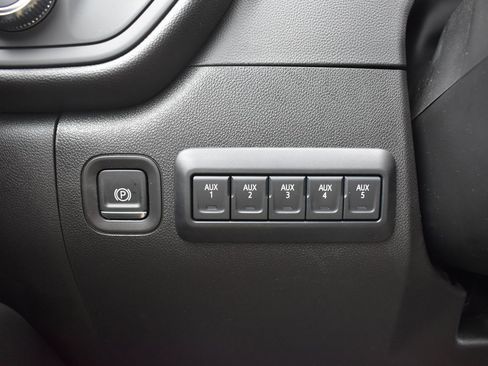 New 2026 GMC Sierra 3500 Pro w/ Convenience Package image 18