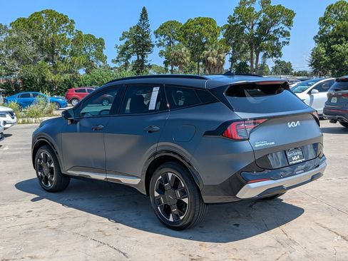 Certified 2026 Kia Sportage SX Prestige AWD/4WD image 6
