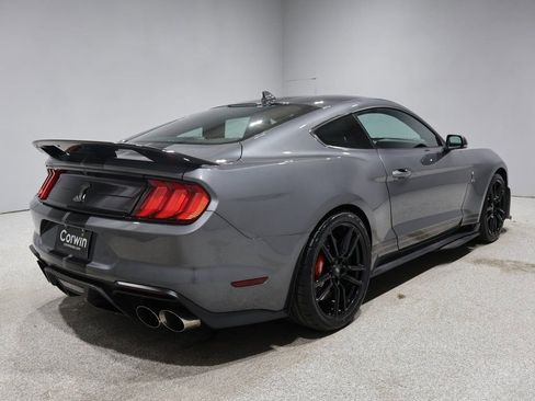 Used 2021 Ford Mustang Shelby GT500 w/ Technology Package image 2