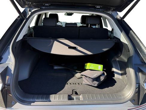 Used 2024 Hyundai Ioniq 5 Limited image 17