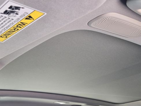 Certified 2025 Acura MDX w/ Technology Package image 24