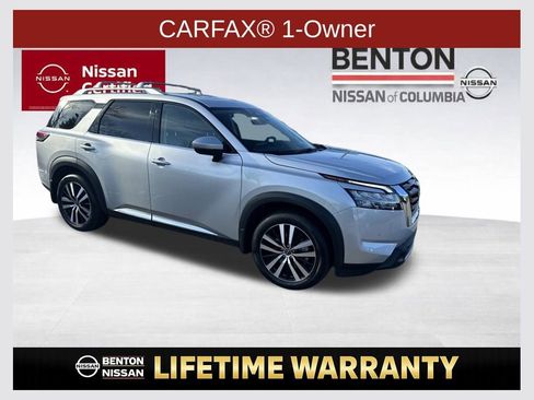 Certified 2024 Nissan Pathfinder Platinum w/ Cargo Package image 1