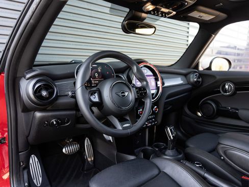 Used 2024 MINI Cooper John Cooper Works w/ Signature Upholstery Package FWD image 18