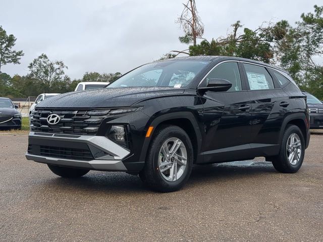 New 2025 Hyundai Tucson SE FWD image 2
