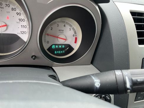 Used 2008 Dodge Avenger SXT FWD image 19