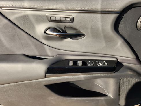 Used 2023 Lexus ES 350 350 Premium Package image 32