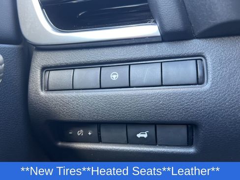 Used 2023 Nissan Rogue SL w/ SL Premium Package image 14