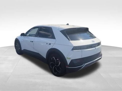 Used 2024 Hyundai Ioniq 5 SEL RWD image 9