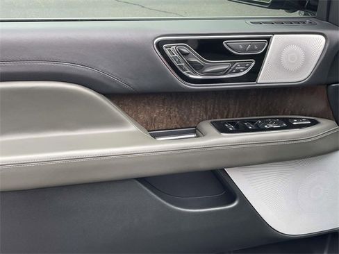 Used 2024 Lincoln Navigator L Black Label image 13