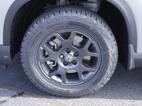 New 2025 Honda Pilot TrailSport image 36